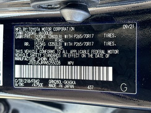 Used 2022 Toyota 4Runner SR5 image 34
