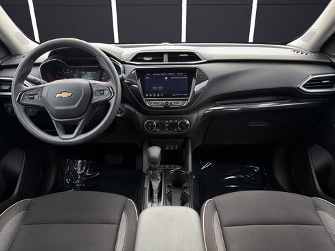 Used 2023 Chevrolet TrailBlazer LT w/ Convenience Package AWD/4WD image 13