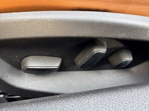 Used 2016 Chevrolet Corvette Stingray Coupe w/ 2LT Preferred Equipment Group image 30