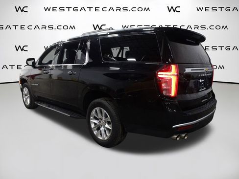 Used 2024 Chevrolet Suburban Premier image 5