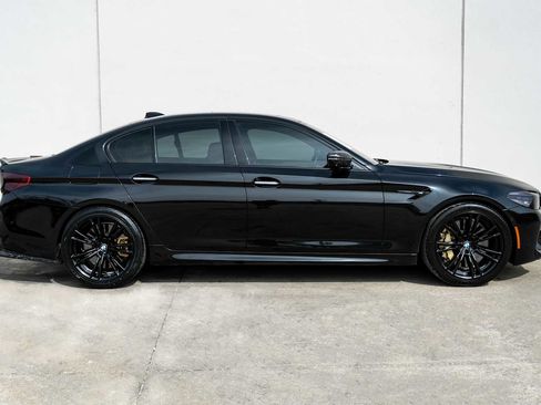 Used 2018 BMW M5 image 8