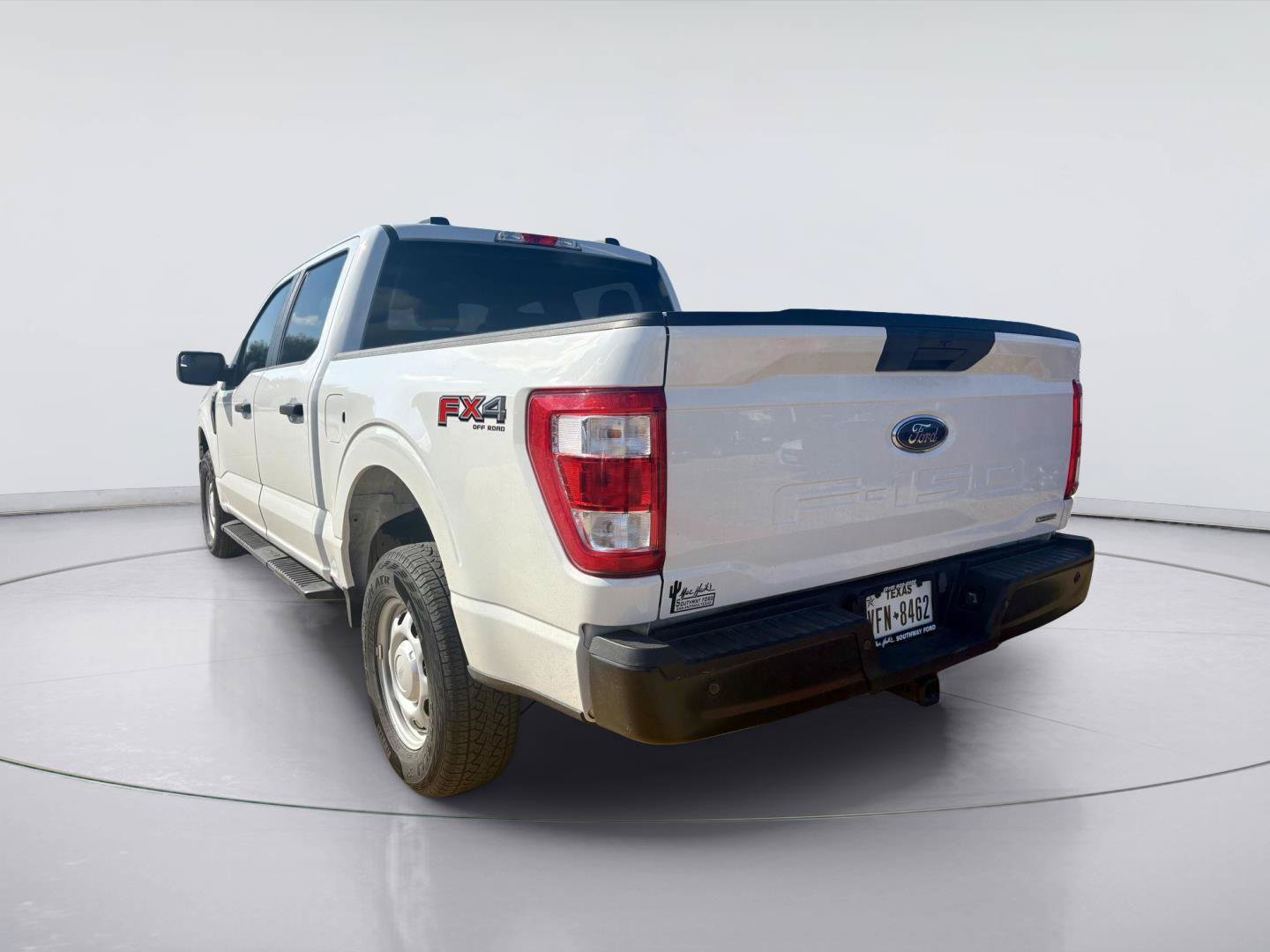 Used 2023 Ford F150 XL w/ FX4 Off-Road Package AWD/4WD image 3