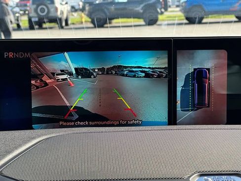 Used 2025 Lincoln Navigator L Reserve image 23