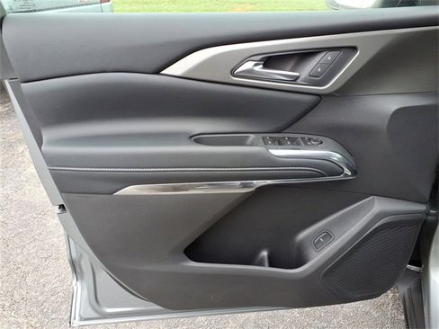 New 2026 Chevrolet Traverse LT w/ Driver Confidence Package image 22