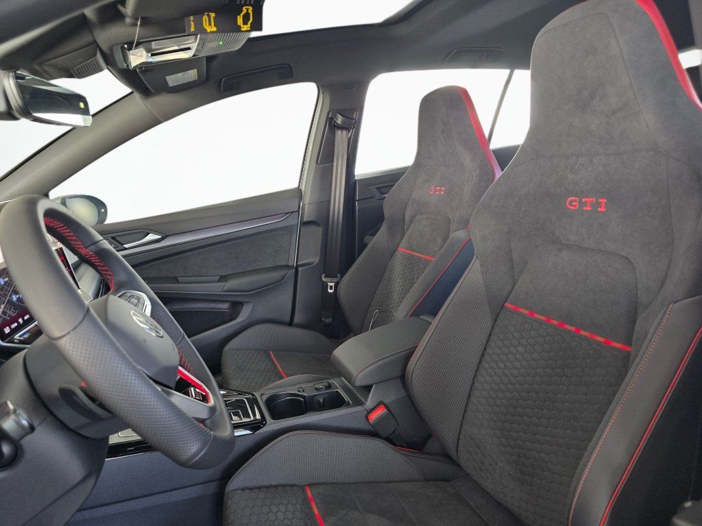 New 2026 Volkswagen GTI SE FWD image 15