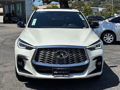 Certified 2022 INFINITI QX55 Essential w/ Proactive Package AWD/4WD image 8