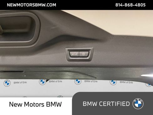 Certified 2024 BMW X7 M60i w/ Executive Package AWD/4WD image 17