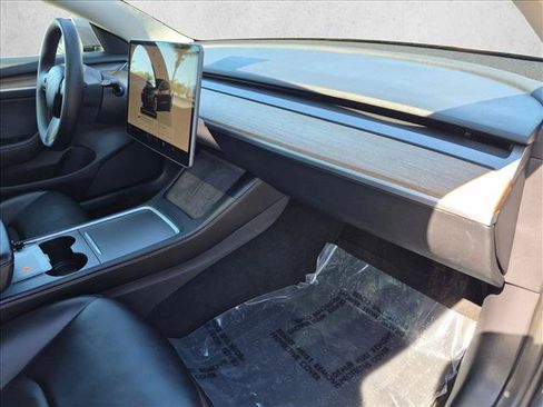 Used 2022 Tesla Model 3 RWD image 22