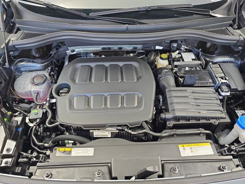 New 2026 Volkswagen Tiguan SE R-Line FWD image 27