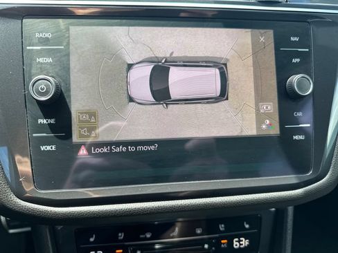 Certified 2022 Volkswagen Tiguan SEL R-Line AWD/4WD image 29