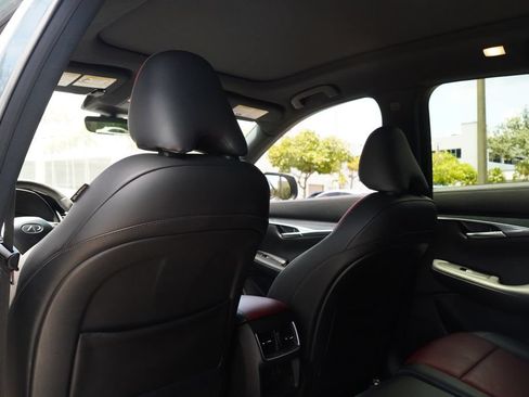 Used 2023 INFINITI QX50 Sport FWD image 17