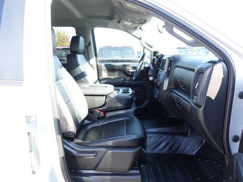 Used 2022 Chevrolet Silverado 2500 W/T w/ WT Convenience Package AWD/4WD image 31