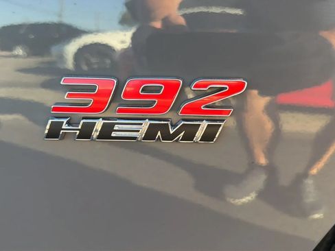 Used 2019 Dodge Charger Scat Pack RWD image 9