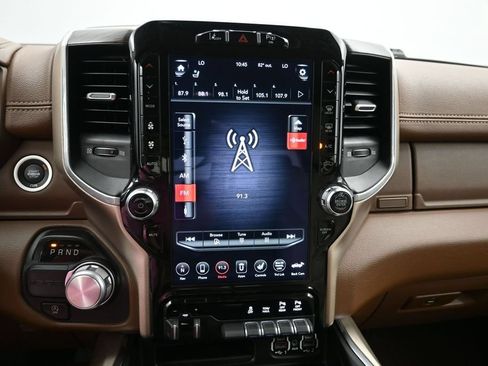 Used 2020 RAM 1500 Laramie RWD image 16