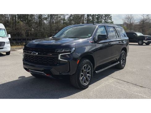 Certified 2024 Chevrolet Tahoe Z71 w/ Luxury Package image 4