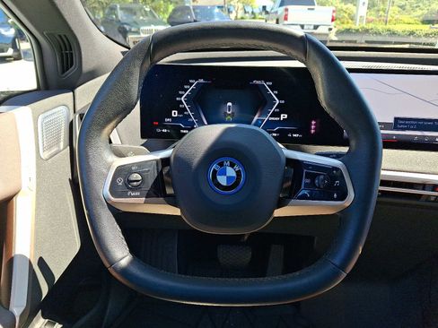 Used 2024 BMW iX M60 image 19