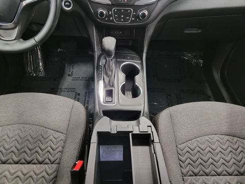 Used 2024 Chevrolet Equinox LT w/ LPO, Floor Liner Package AWD/4WD image 17