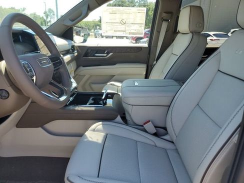 New 2026 GMC Yukon XL Denali RWD image 19