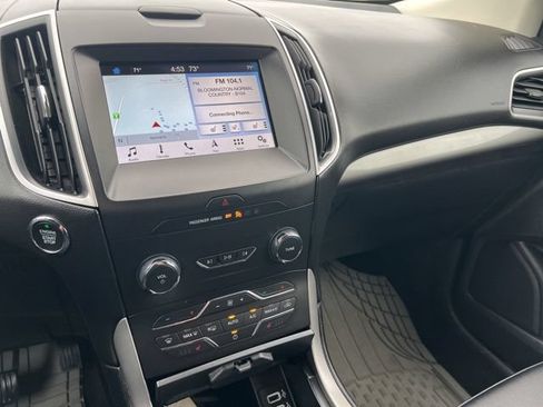 Used 2019 Ford Edge SEL w/ Cold Weather Package AWD/4WD image 16