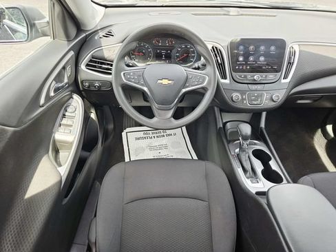 Used 2023 Chevrolet Malibu LS FWD image 7