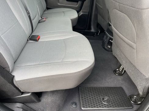 Used 2024 RAM 2500 Big Horn w/ Bed Utility Group image 10