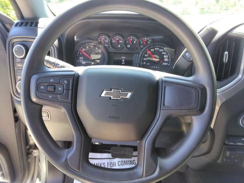 Used 2024 Chevrolet Silverado 1500 Custom w/ Dark Appearance Package AWD/4WD image 7