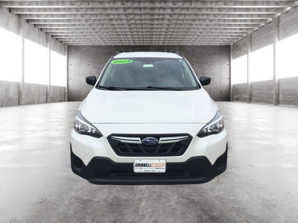 Used 2023 Subaru Crosstrek 2.0i AWD/4WD image 2