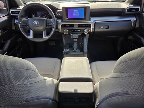 Used 2025 Toyota 4Runner SR5 AWD/4WD image 13