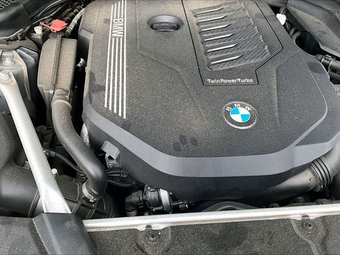 Used 2021 BMW 540i w/ M Sport Package RWD image 32