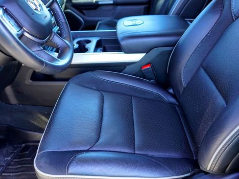 Used 2022 RAM 1500 Laramie image 10