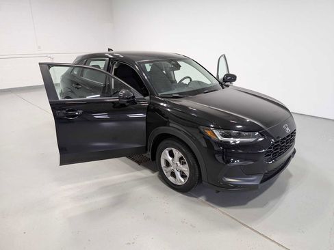 Certified 2023 Honda HR-V LX image 16