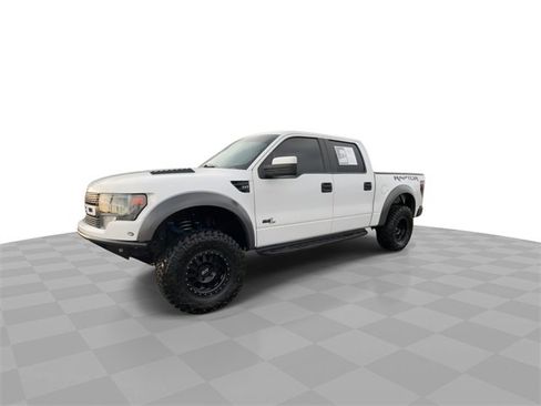 Used 2014 Ford F150 Raptor w/ Equipment Group 801A Luxury image 4