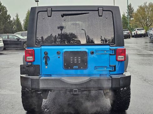 Used 2016 Jeep Wrangler Unlimited Sport w/ Quick Order Package 24S AWD/4WD image 6