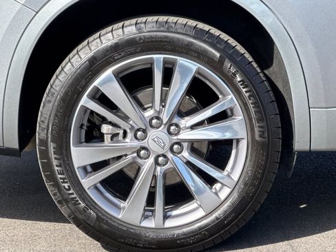 Certified 2025 Cadillac XT6 Premium Luxury image 42