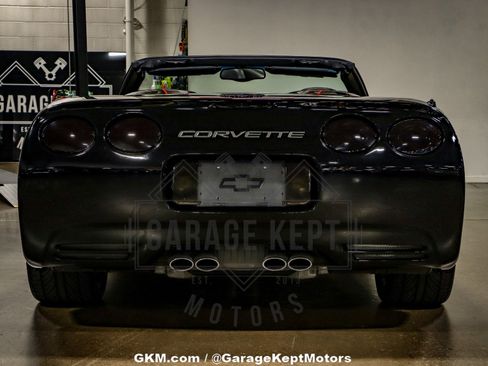 Used 2002 Chevrolet Corvette Convertible w/ Preferred Equipment Group2 image 63