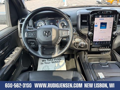 Used 2022 RAM 1500 Limited w/ Body Color Bumper Group AWD/4WD image 13