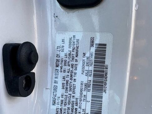 Used 2014 INFINITI Q60 Convertible w/ Premium Package image 32