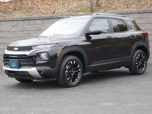 Certified 2023 Chevrolet TrailBlazer LT AWD/4WD image 1