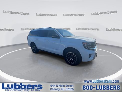 Used 2025 Ford Expedition Max Platinum AWD/4WD image 2