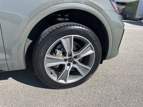 Used 2025 Audi Q5 2.0T Premium AWD/4WD image 18
