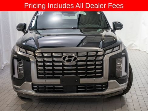 Used 2024 Hyundai Palisade Calligraphy AWD/4WD image 2