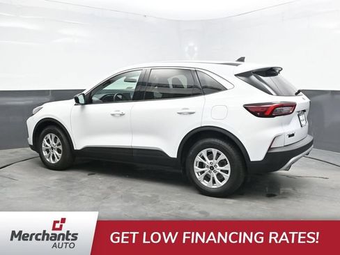 Used 2023 Ford Escape Active AWD/4WD image 4