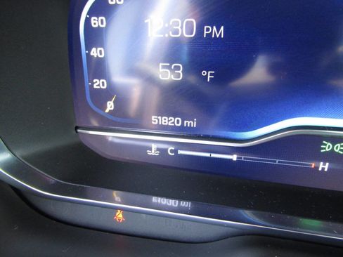 Used 2024 Chevrolet Tahoe LT AWD/4WD image 19