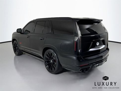 Used 2025 Cadillac Escalade V w/ LPO, Floor Liner Package AWD/4WD image 8