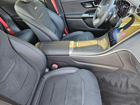 Used 2025 Mercedes-Benz GLC 43 AMG GLC 43 AMG image 15