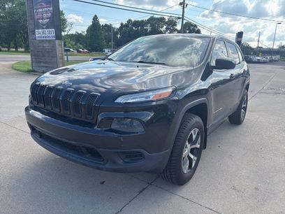 Used 2014 Jeep Cherokee Sport w/ Cold Weather Group