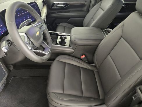 New 2026 Chevrolet Suburban LT w/ Comfort Package RWD image 14