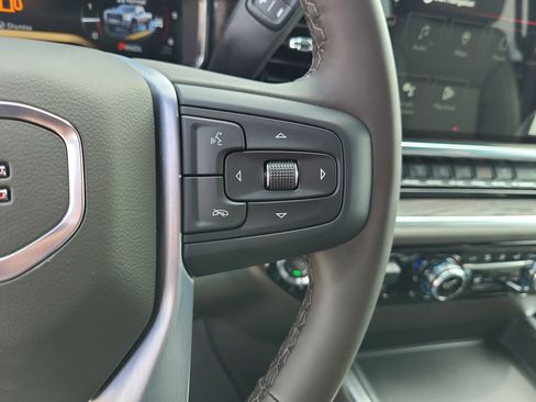 New 2026 GMC Sierra 2500 SLT w/ SLT Convenience Package image 21