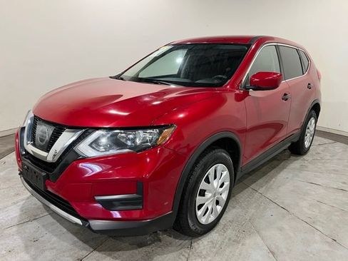 Used 2017 Nissan Rogue S AWD/4WD image 5