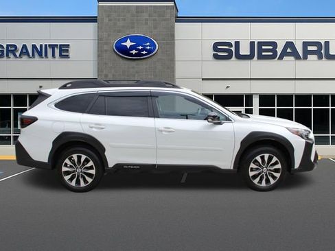 Certified 2025 Subaru Outback Limited AWD/4WD image 12